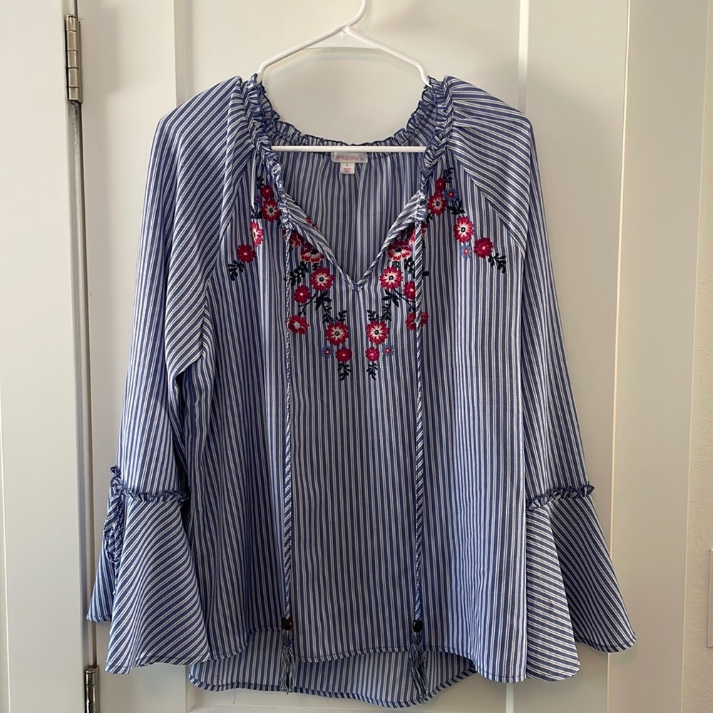 Xhilaration size Large blue and white striped bell sleeve blouse
